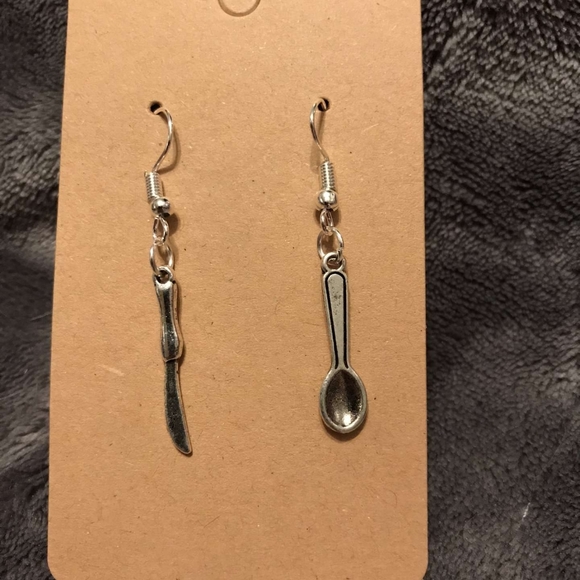 Earring sets - Picture 9 of 11